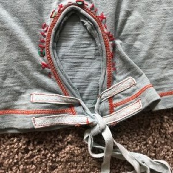 Anthropologie floral embellished patchwork top! - Picture 4 of 5